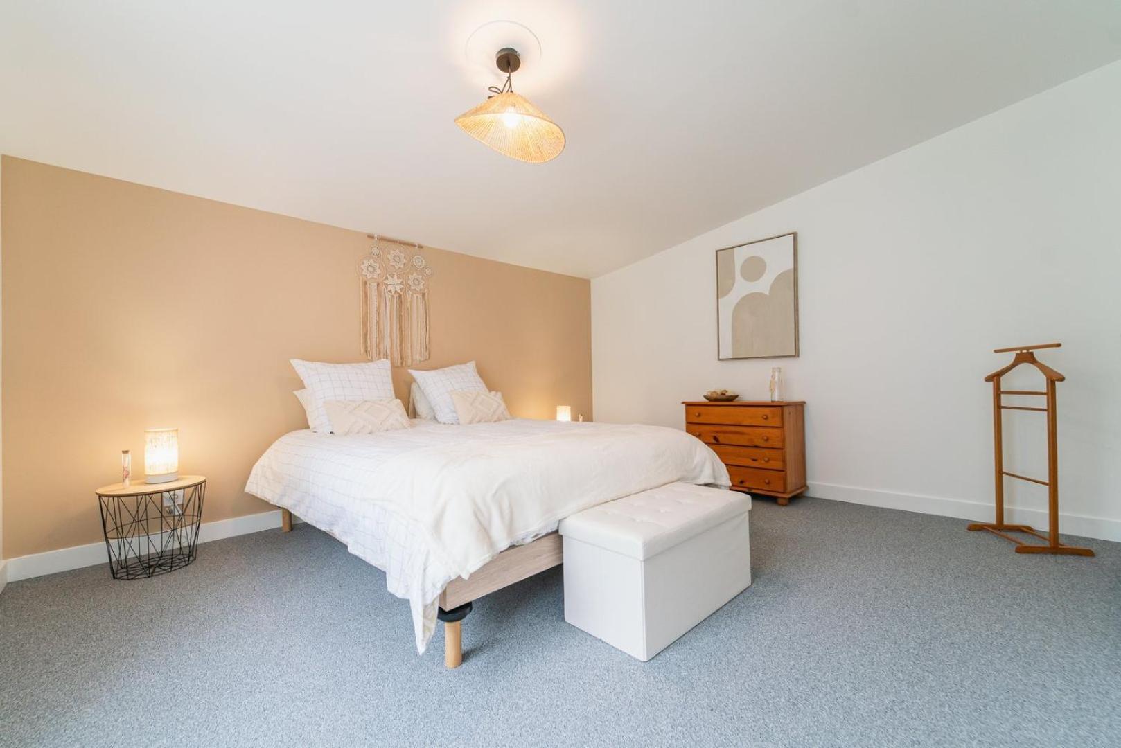 Appartement Le Gue Sourdeau: 150M² 5 Min From Futuroscope à Chasseneuil-du-Poitou Extérieur photo